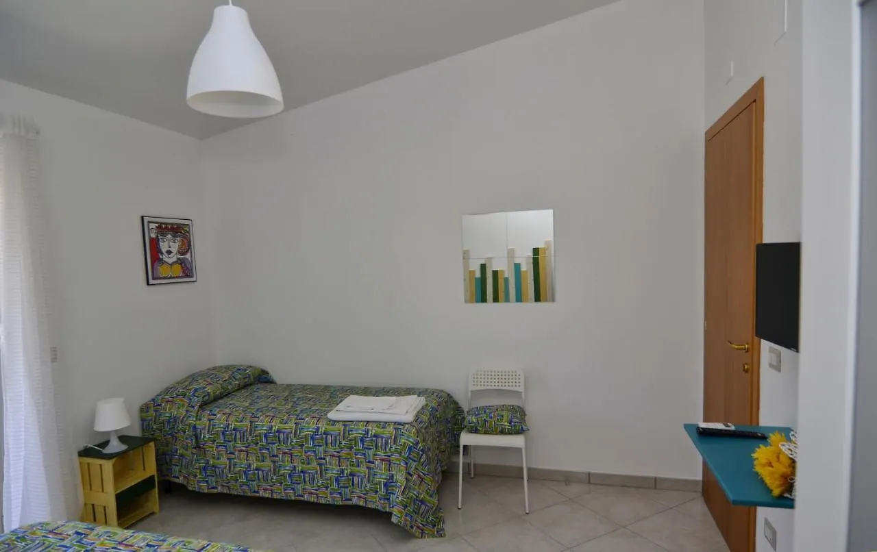 Olivarella-Corriolo La Tana Del Gattopardo B&B