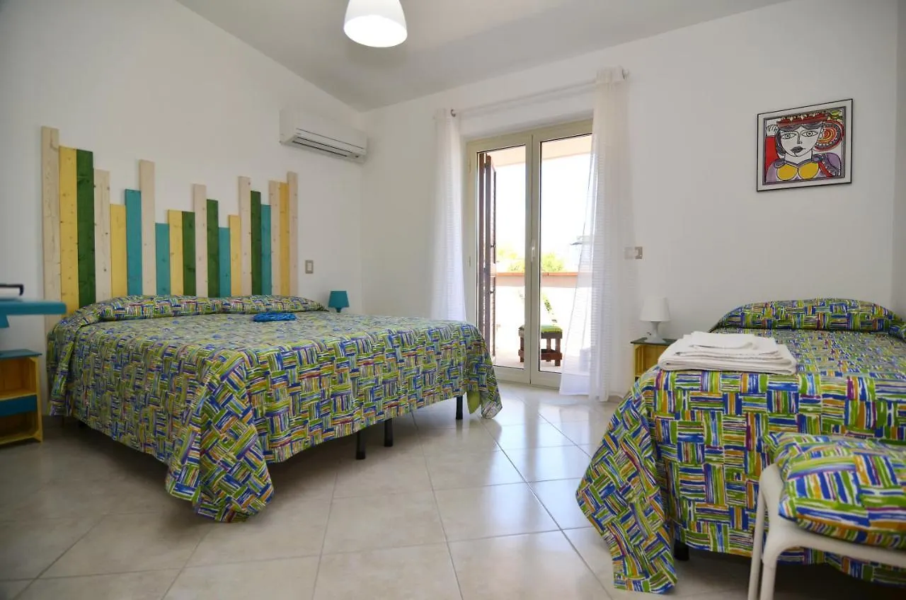 Olivarella-Corriolo La Tana Del Gattopardo B&B 0*,  이탈리아